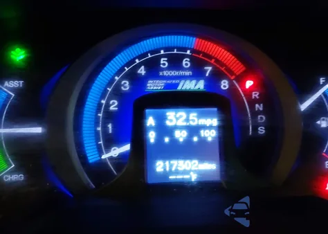 2010 Honda Insight Ex from USA, damaged, VIN JHMZE2H77AS026671